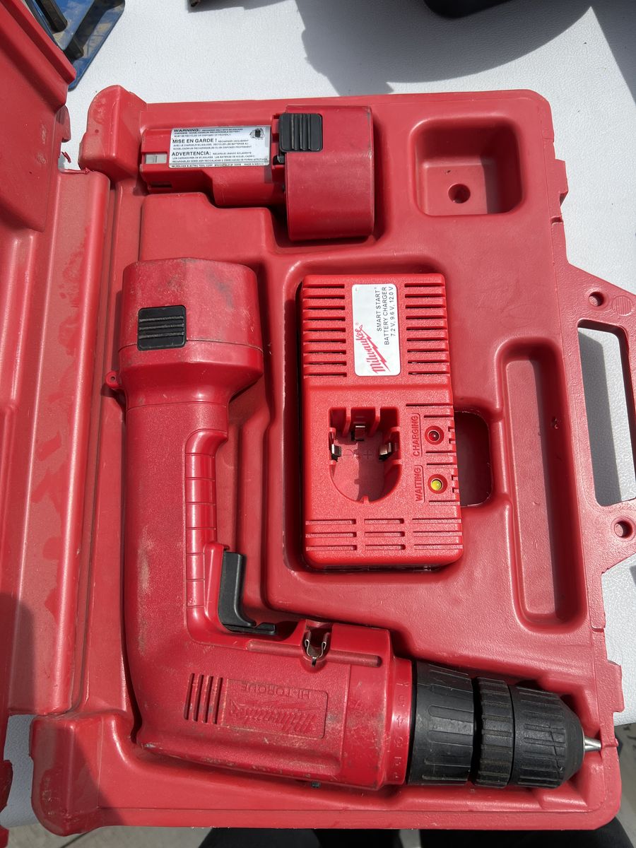 Milwaukee Battery Drill