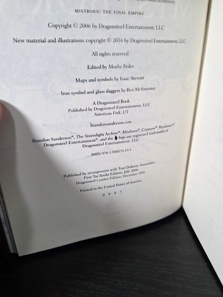 Main image 7