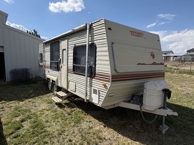 Skyline Layton Celebrity Travel Trailer