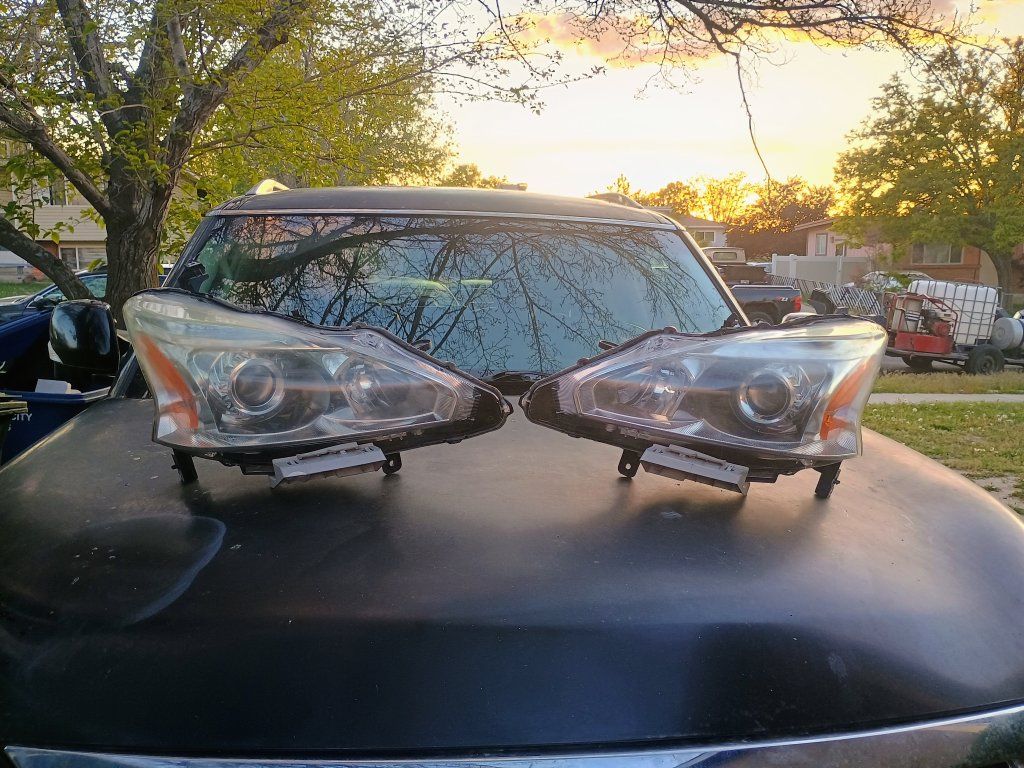 2013 to 2015 Nissan Altima headlights