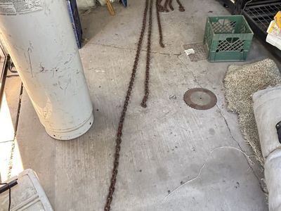 Heavy-Duty Rusty Chain Assortment - Various Lengths for Industrial/Farm Use, Decoration, or Crafting