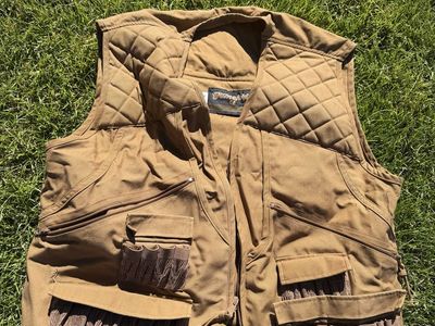Vintage Browning Hunting Vest Tan Canvas Quilted Shooting Vest with Shell Loops, Men's Size L