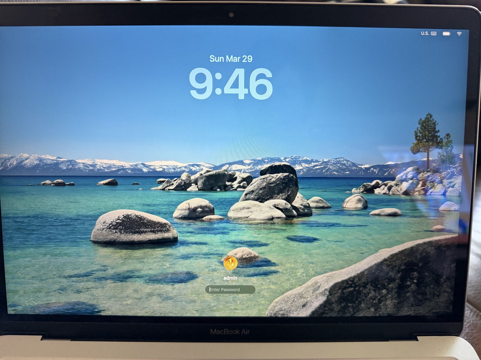 M1 MacBook Air 8GB Memory 256 GB Storage