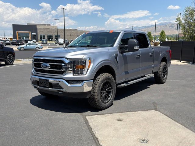 Main image 6