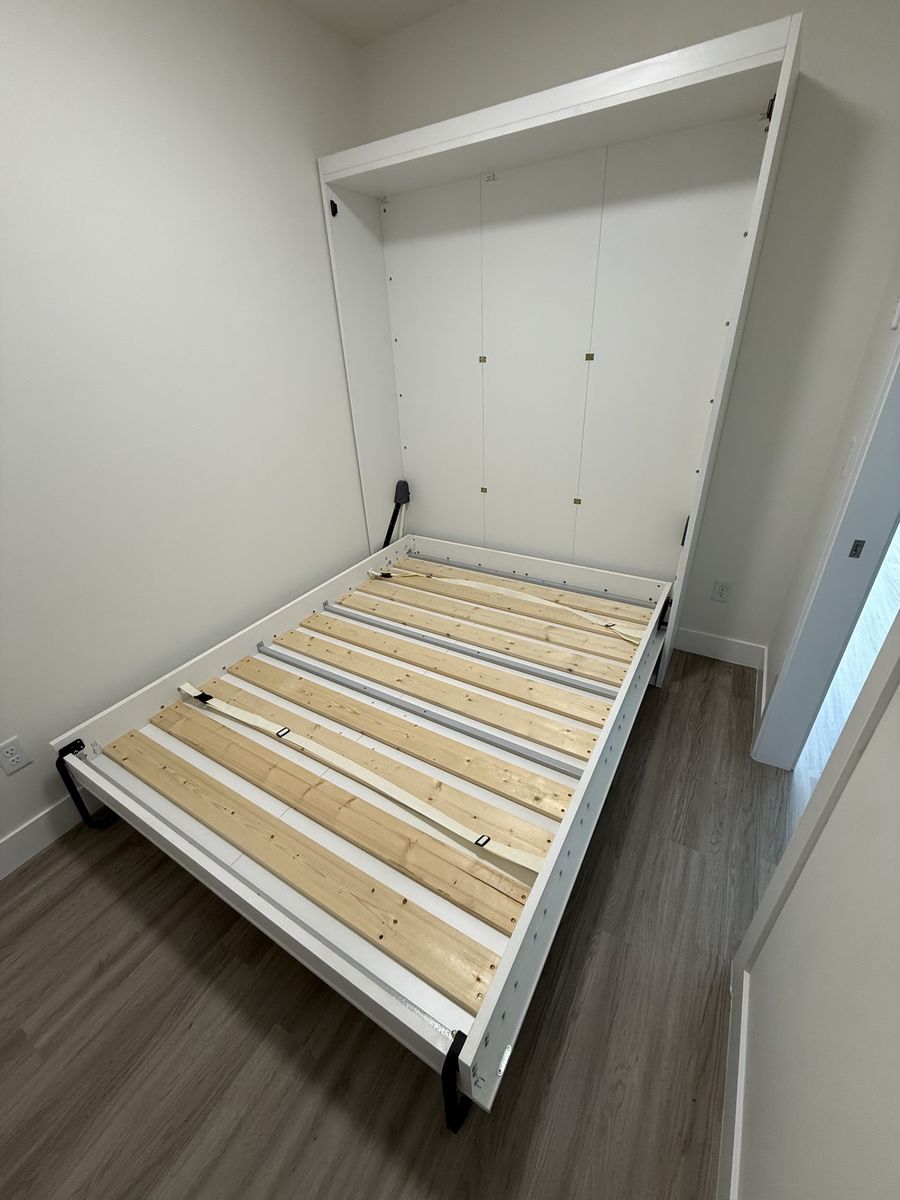 Main image 2