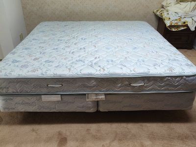 Beautyrest King size Mattress, Box Spring Set & frame - Used Good Condition