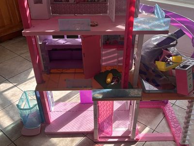 Play house play kitchen