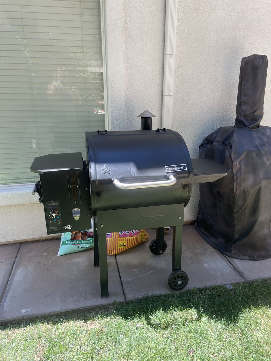Pellet Smoker