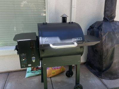 Pellet Smoker