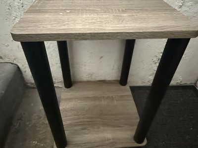 Modern Grey Wood Grain End Table Side Table with Bottom Storage Shelf