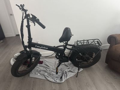 Heybike Mars Electric Folding Fat Tire E-Bike 7-Speed Shimano Gear Shifter