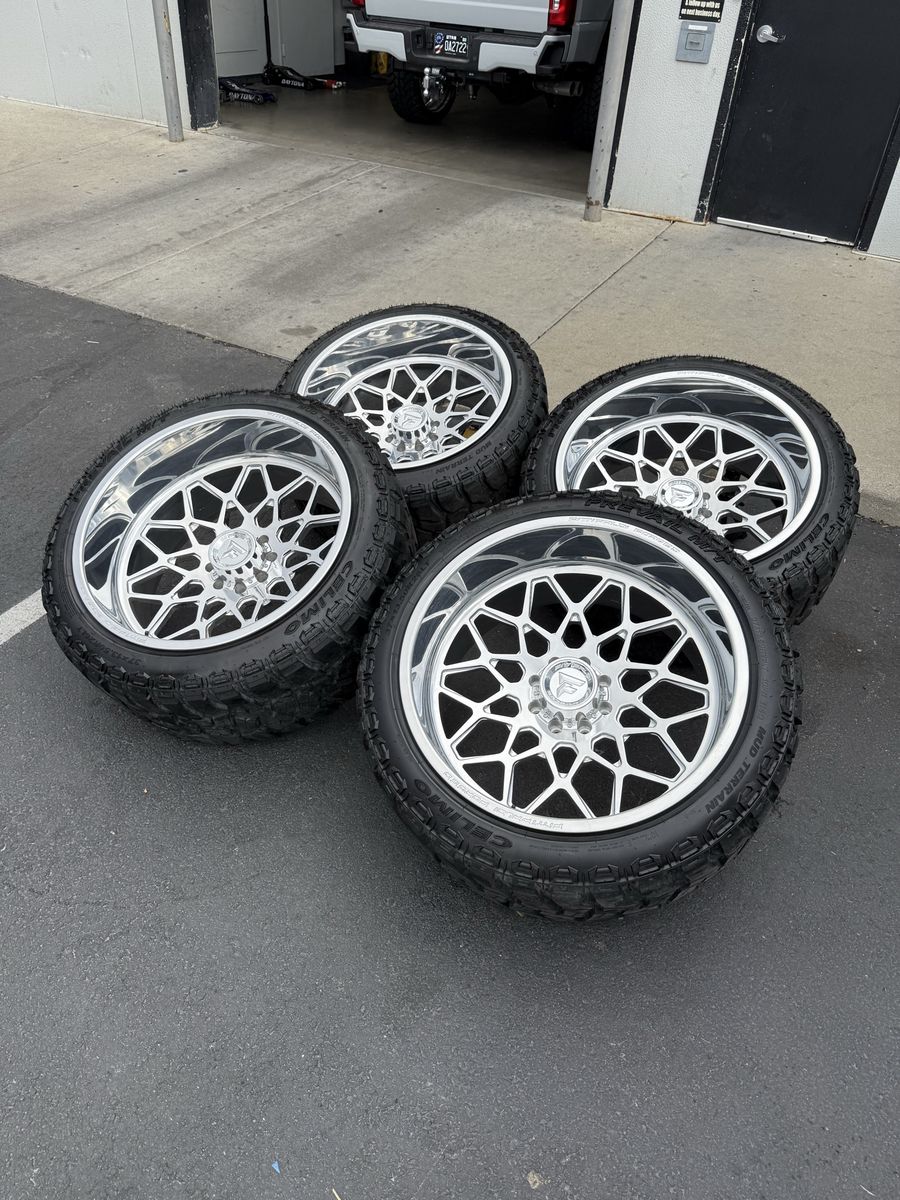 NEW 26x14 fittipaldi forged ftf508 wheels/ 37x13.50r26 tires 8x6.5