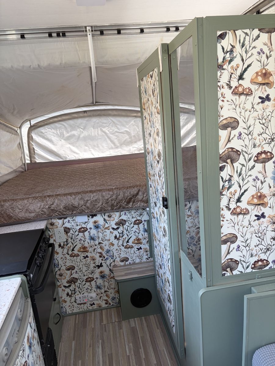 Main image 13