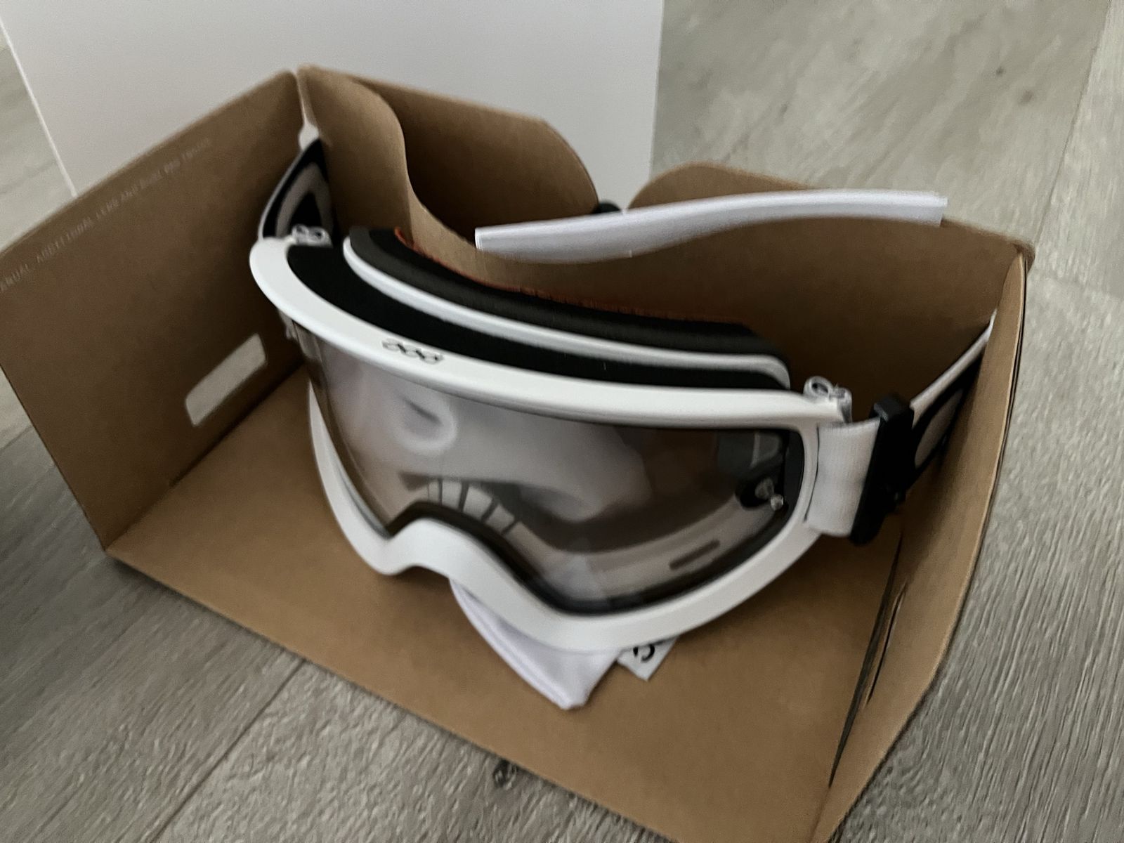 Main image 5