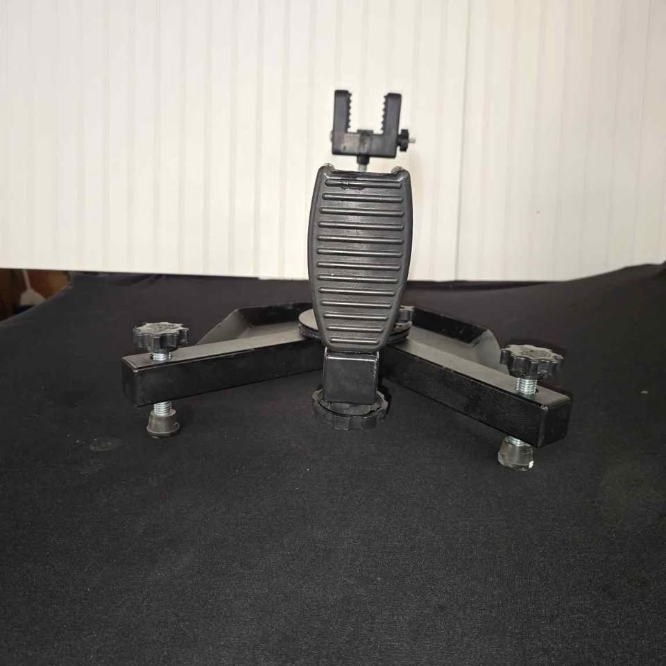 Main image 3