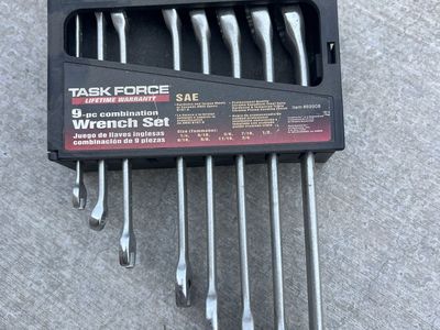 Task force 10 piece standard (SAE) wrench set