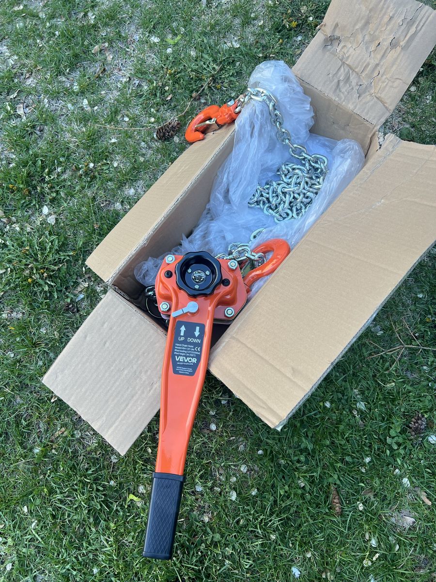 Brand New lever never used 3,300 pounds 10F Chain