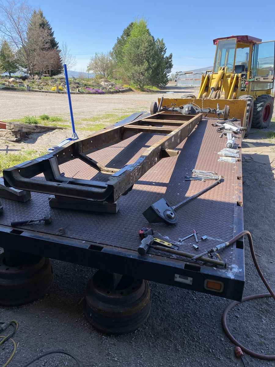 16 ft flat bed