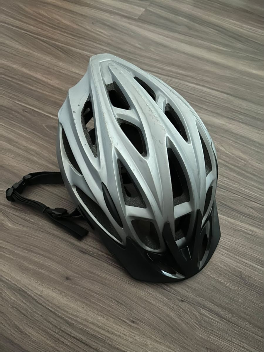Cannondale Quick Cycling Helmet - Size S/M (52-58cm) - CPSC Standard - Silver