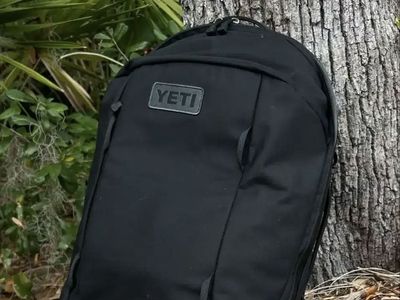 Yeti 35L travel Backpack Carry-on, Black, built tough, Located in Alpine, UT