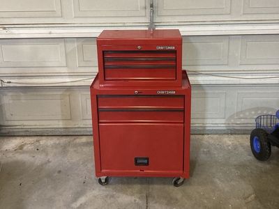 Craftsman top and bottom toolbox