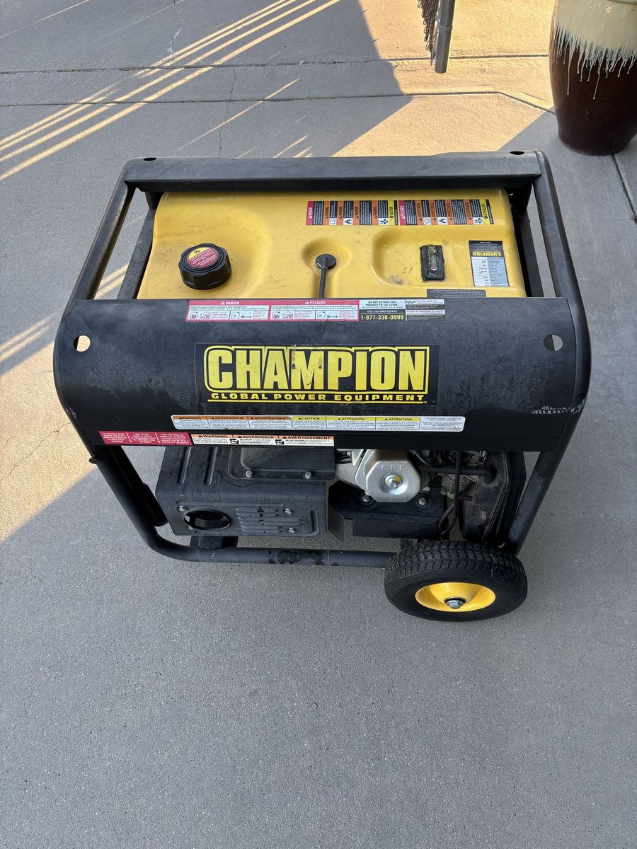 Champion Global Power Equipment 7000W Portable Generator w/ Wireless Remote Start