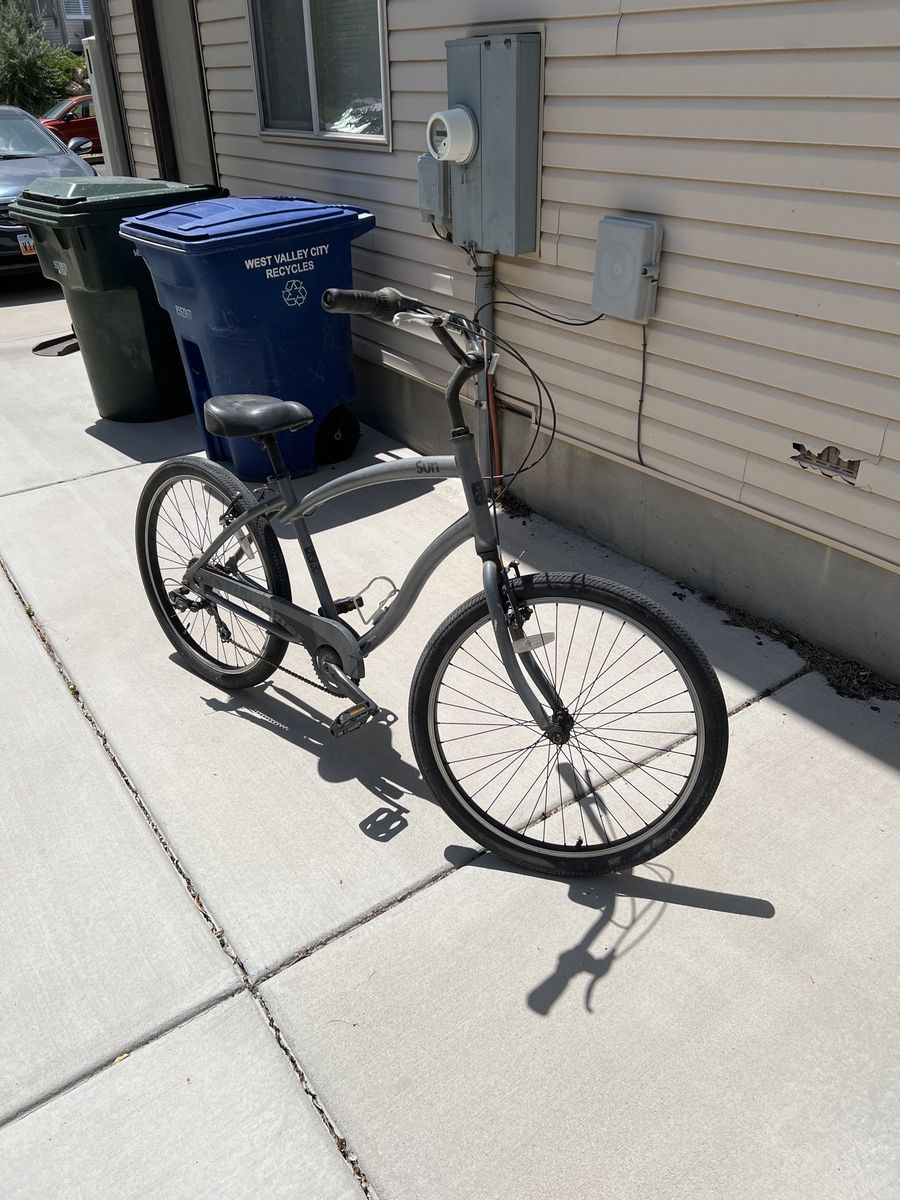 Used beach cruiser