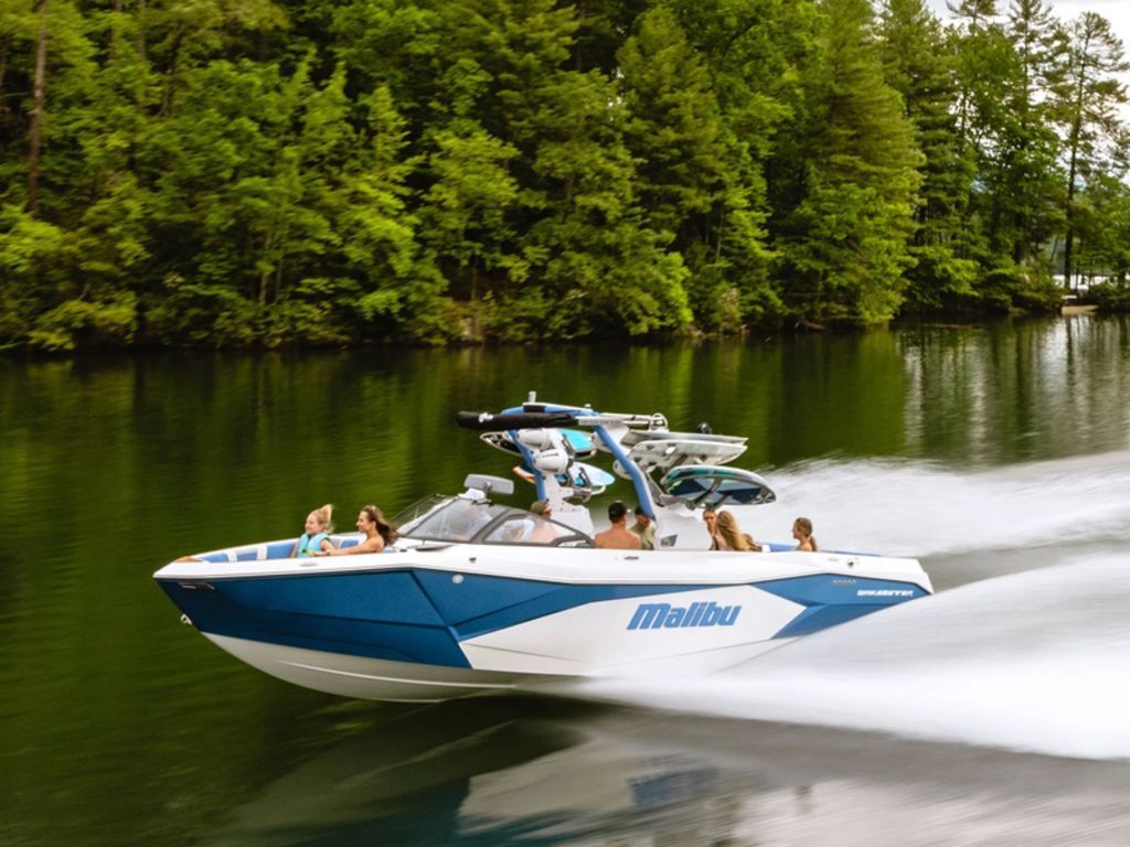 2024 Malibu Boats 26 LSV