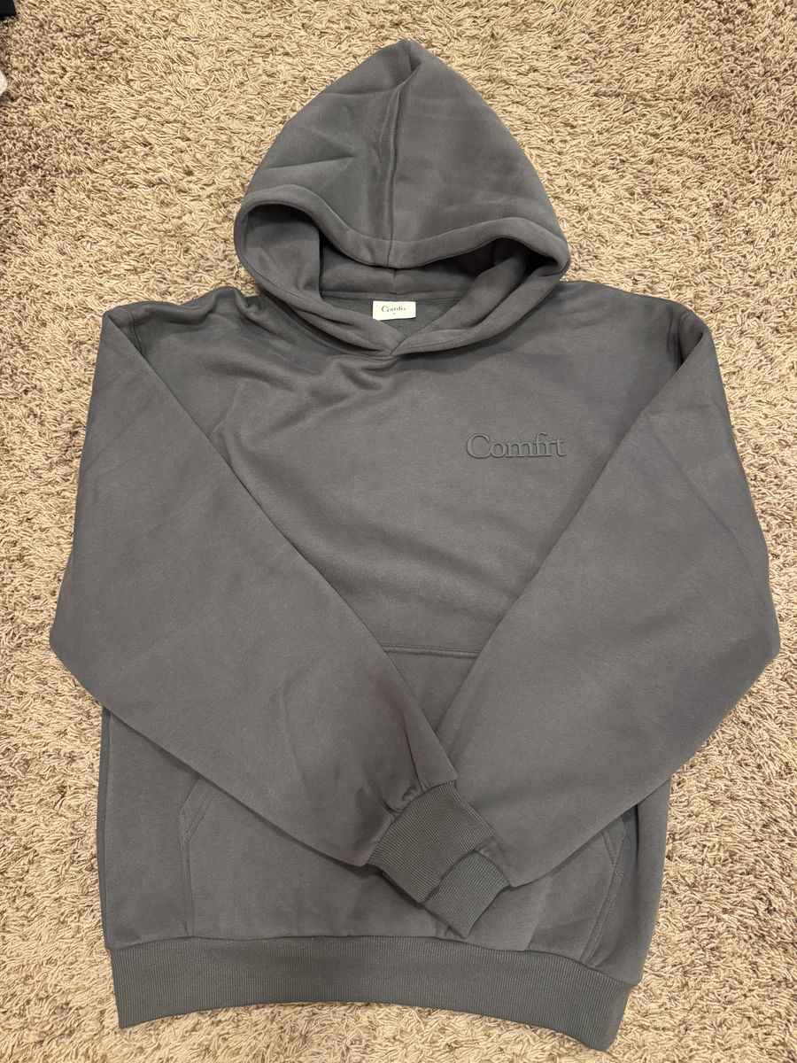 Comfrt Minimalist Hoodie