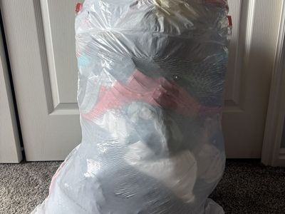 Large Lot of Men's Size Large Name Brand Clothes