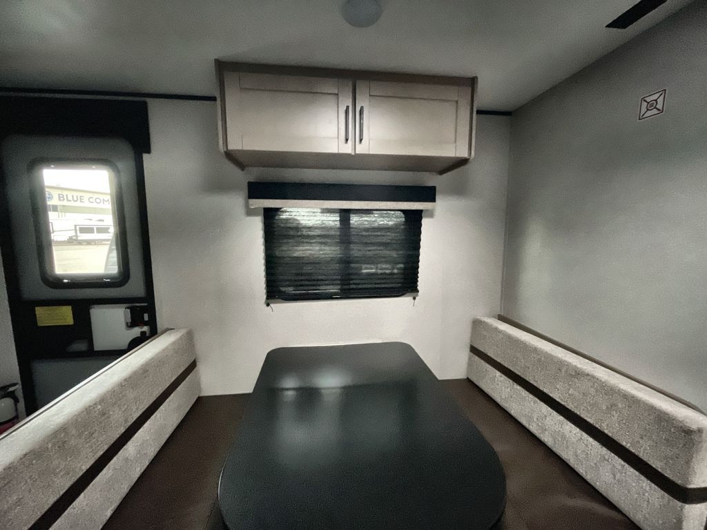 Main image 25
