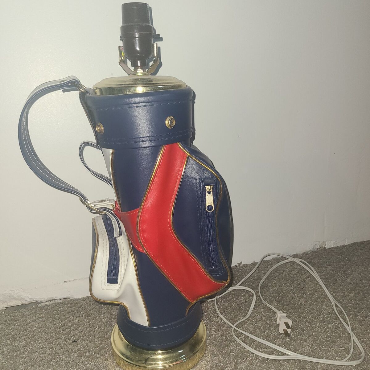 vintage golf bag table lamp