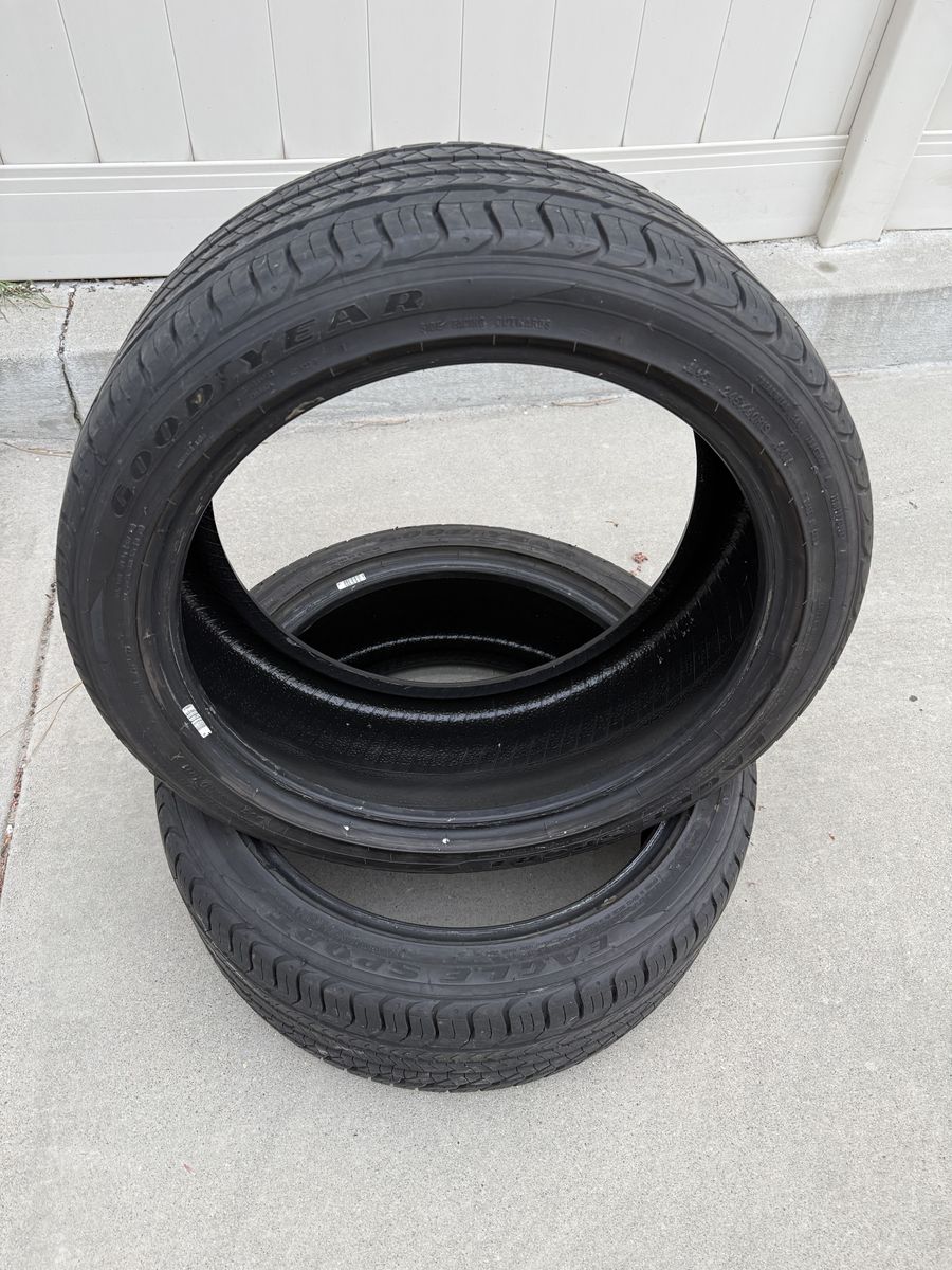 2 Good Year Eagle Sport Tires 245/40/19