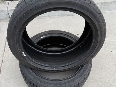 2 Good Year Eagle Sport Tires 245/40/19