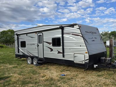 2016 Track & Trail 24RTH Bumper Pull Travel Trailer Toy Hauler