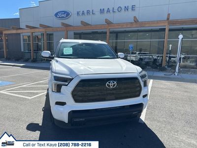 2025 Toyota Sequoia SR5