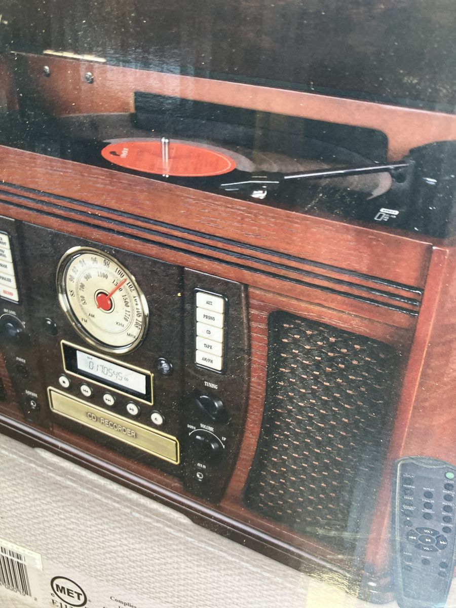 Victrola 6 in 1 turntable 