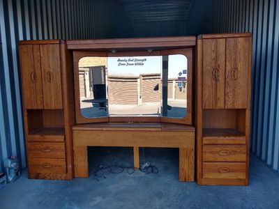 Queen Size Solid Oak Wood Mirrored Headboard And Two Side Towers