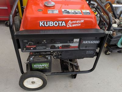 Kubota ARX6500 Industrial Generator 240/120V 13HP Kubota engine. Only 27 Hours!