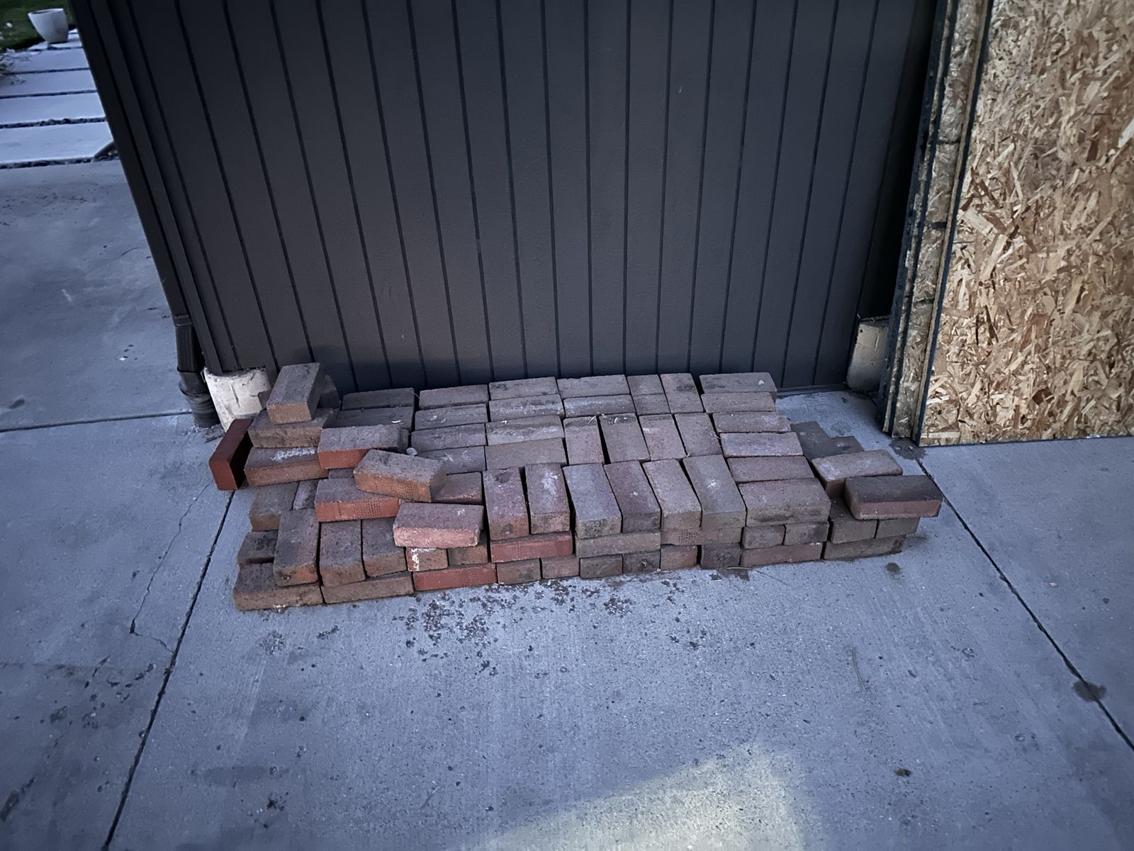 Free brick