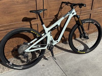 Yeti SB120 – 2024