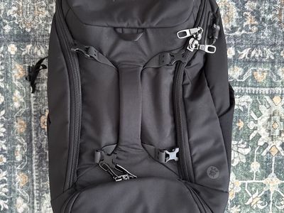 Pacsafe Vibe 28L Anti-Theft Backpack - Black, Secure Travel Pack