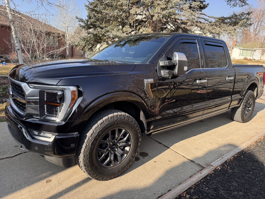 2022 FORD F150 Platinum