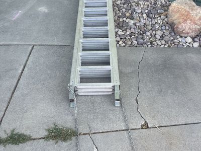 Portable aluminum ramp