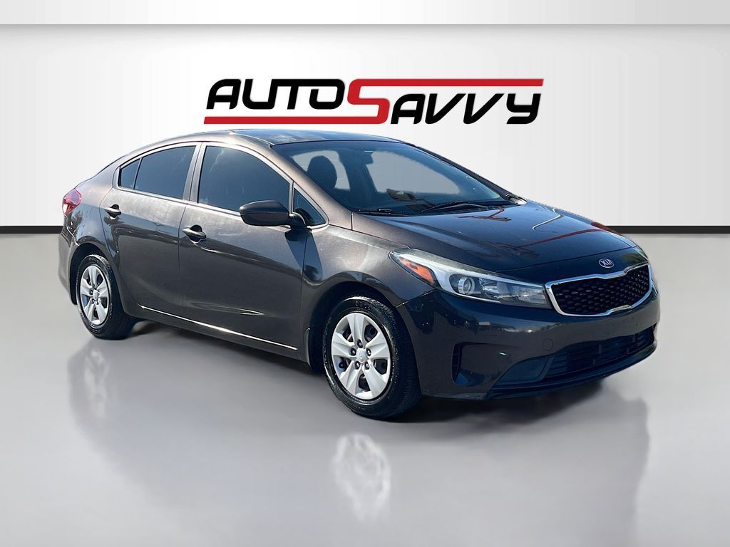 2017 KIA FORTE LX