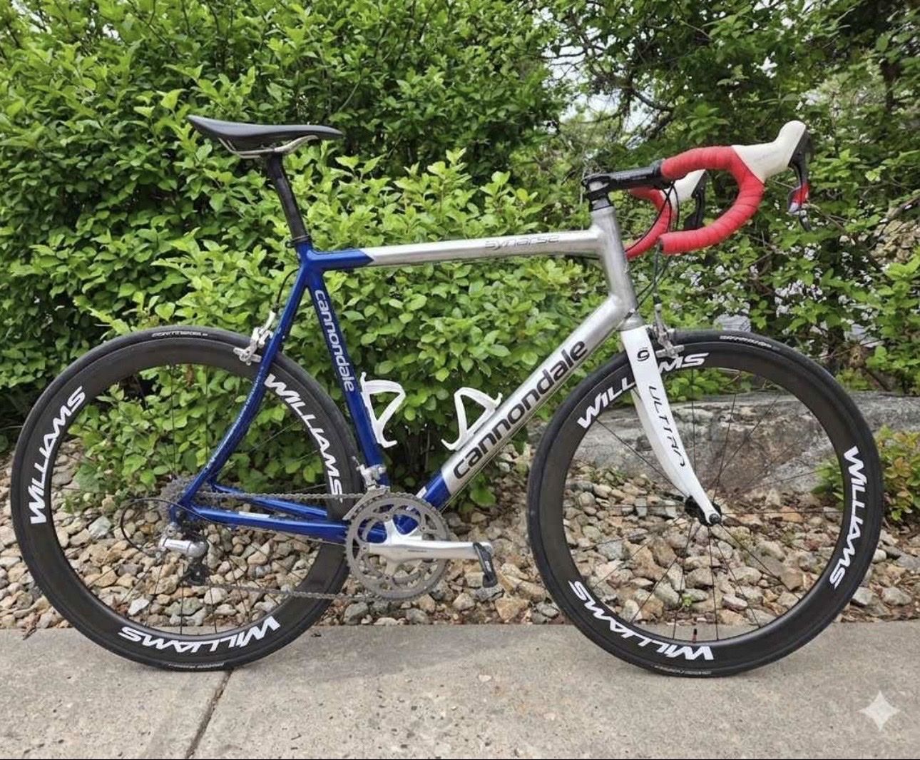 XL Cannondale Synapse Road Bike