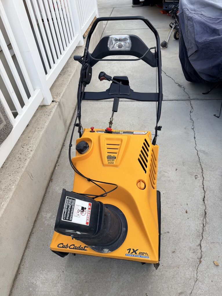 Cub Cadet Snowblower