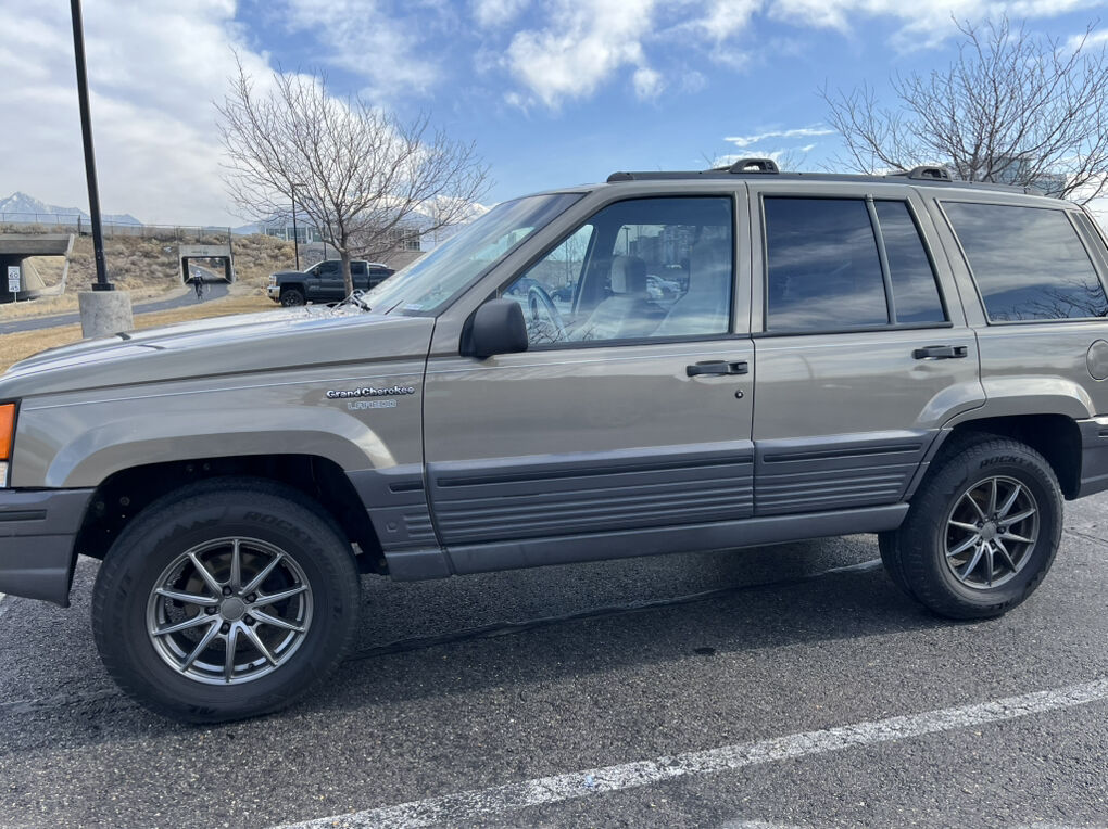 1995 Jeep Grand Cherokee Laredo