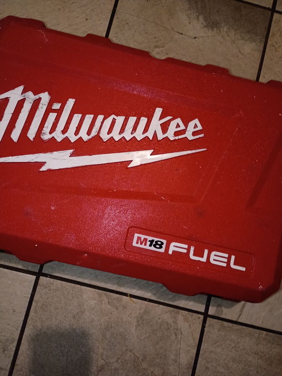 milwaukee drill and impact set m18