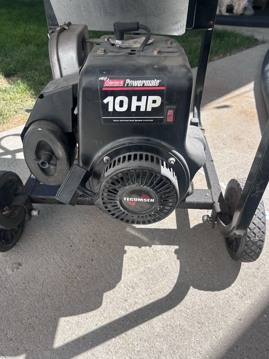 Coleman Power Mate Generator